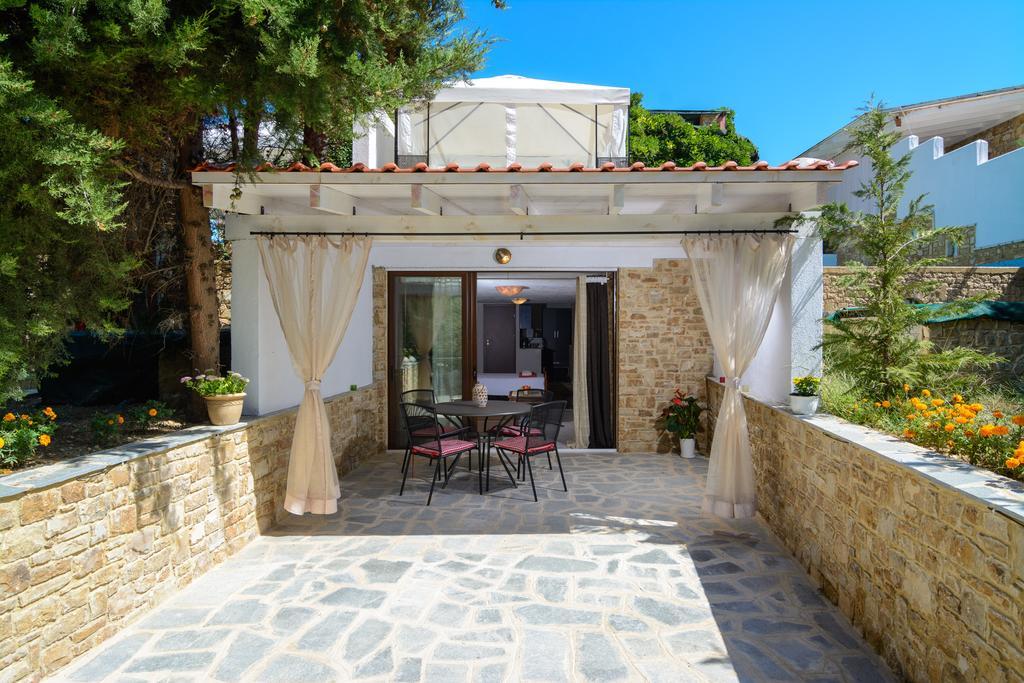 Maria Elena Villas Неос-Мармарас Экстерьер фото