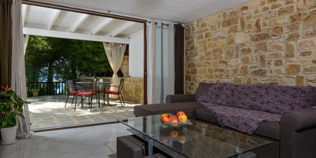 Maria Elena Villas Неос-Мармарас Экстерьер фото
